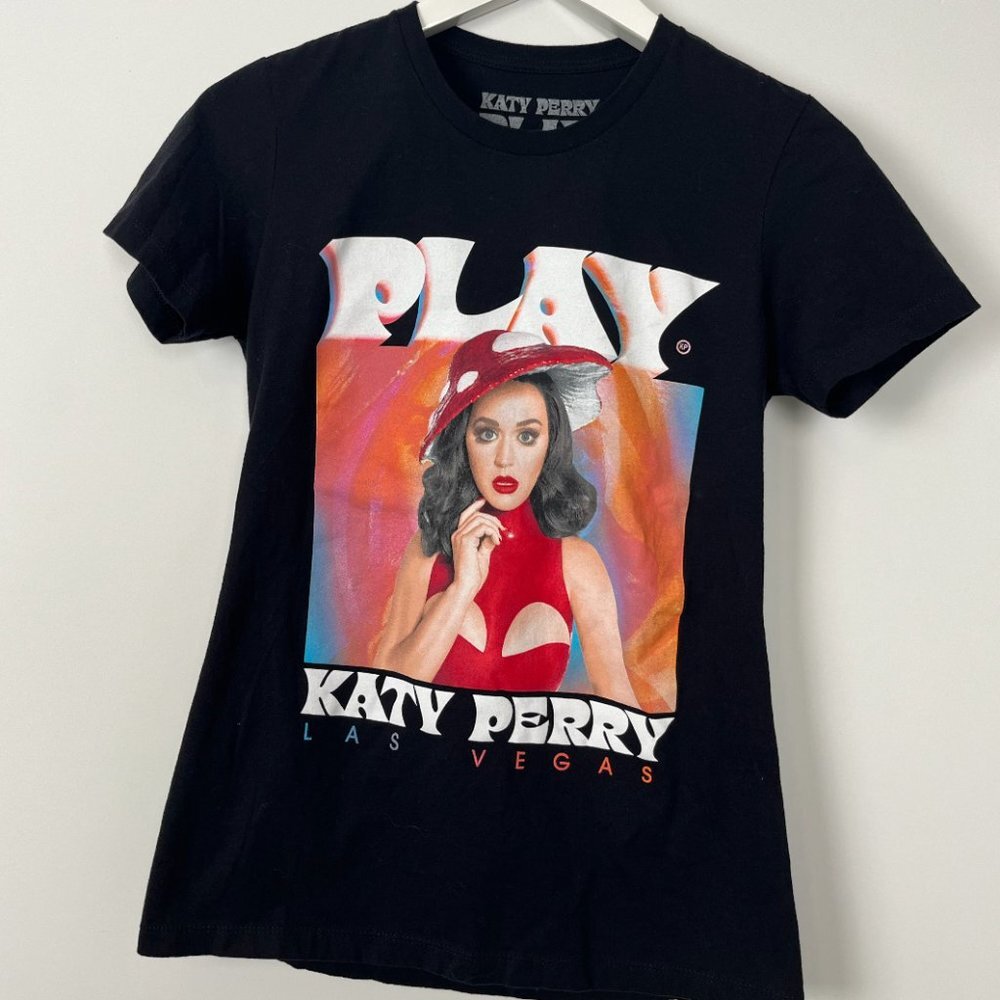 Katy Perry Play Las Vegas T-Shirt Womens Size Medium NWOT